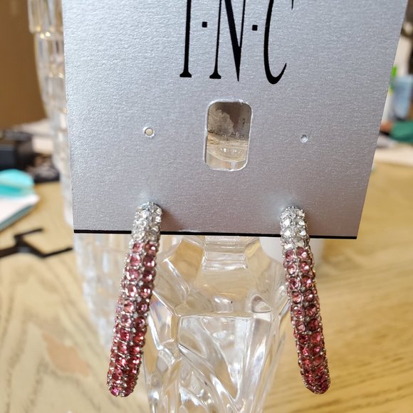 Earrings - Picture 2 of 5